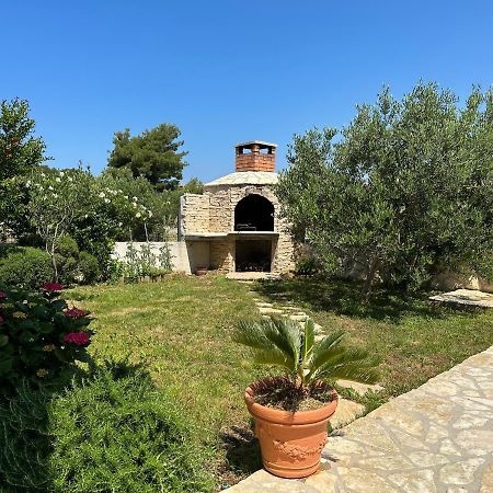 Holiday Home Mb Ražanj Eksteriør bilde