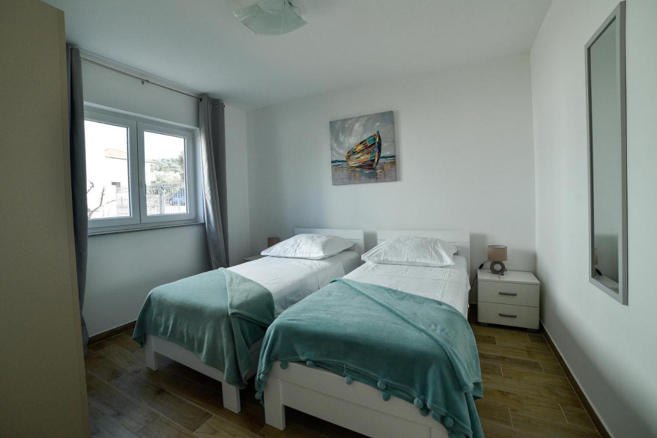 Holiday Home Mb Ražanj Eksteriør bilde