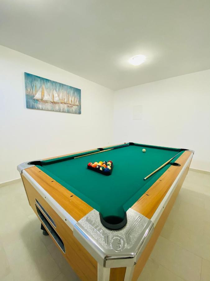 Holiday Home Mb Ražanj Eksteriør bilde