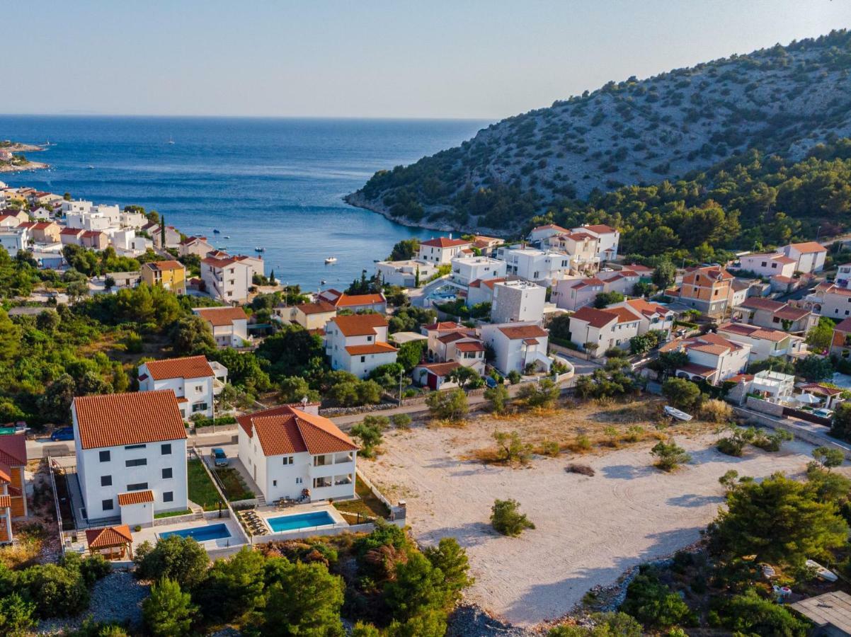 Holiday Home Mb Ražanj Eksteriør bilde