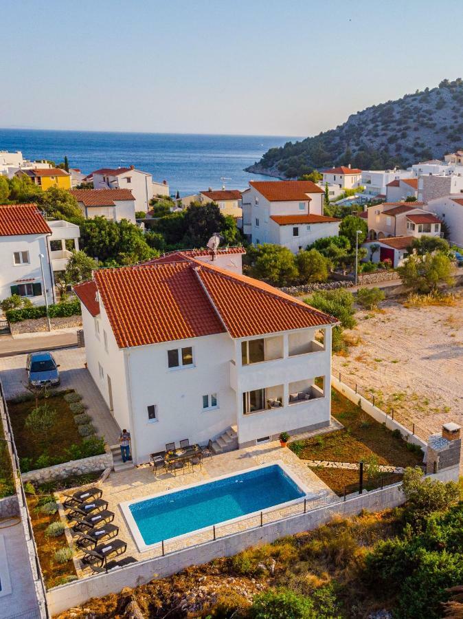 Holiday Home Mb Ražanj Eksteriør bilde