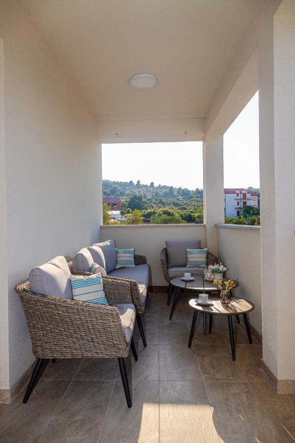 Holiday Home Mb Ražanj Eksteriør bilde